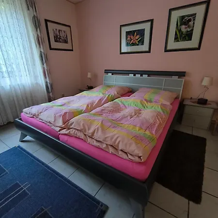 Horst Schaefer Apartment *